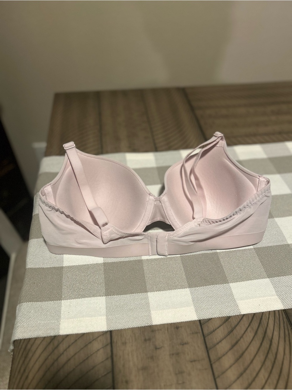 Wacoal Light Pink Smooth Padded Underwire Bra 38D - Picture 2 of 4